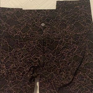 NEVER WORN ALIGN CROP LULULEMON